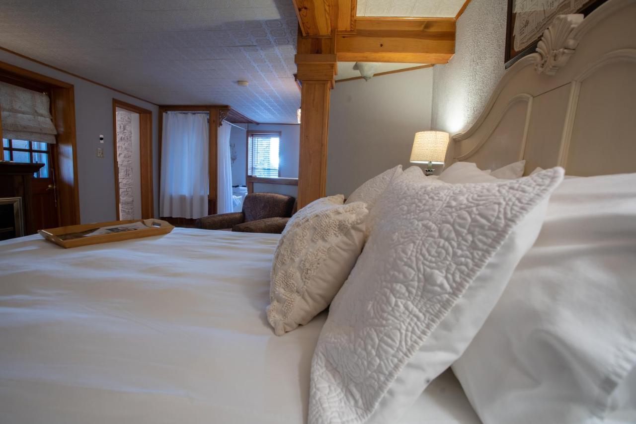 5 Ojo Inn Bed And Breakfast 尤里卡斯普林斯 外观 照片
