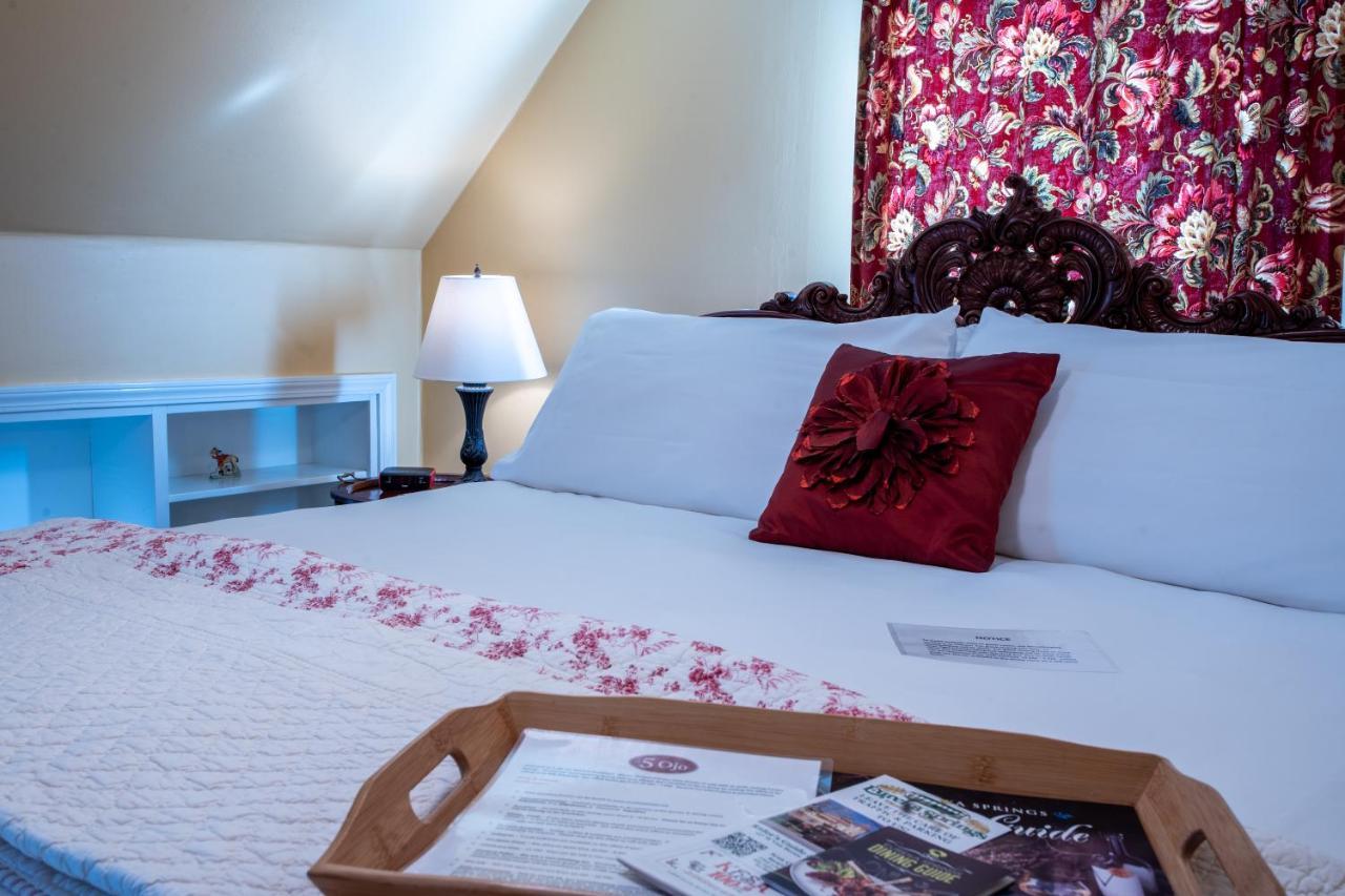 5 Ojo Inn Bed And Breakfast 尤里卡斯普林斯 外观 照片