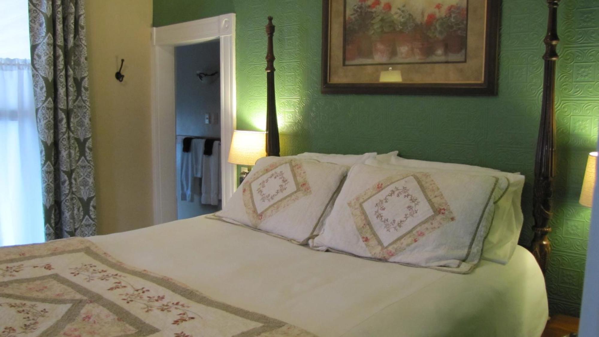 5 Ojo Inn Bed And Breakfast 尤里卡斯普林斯 外观 照片